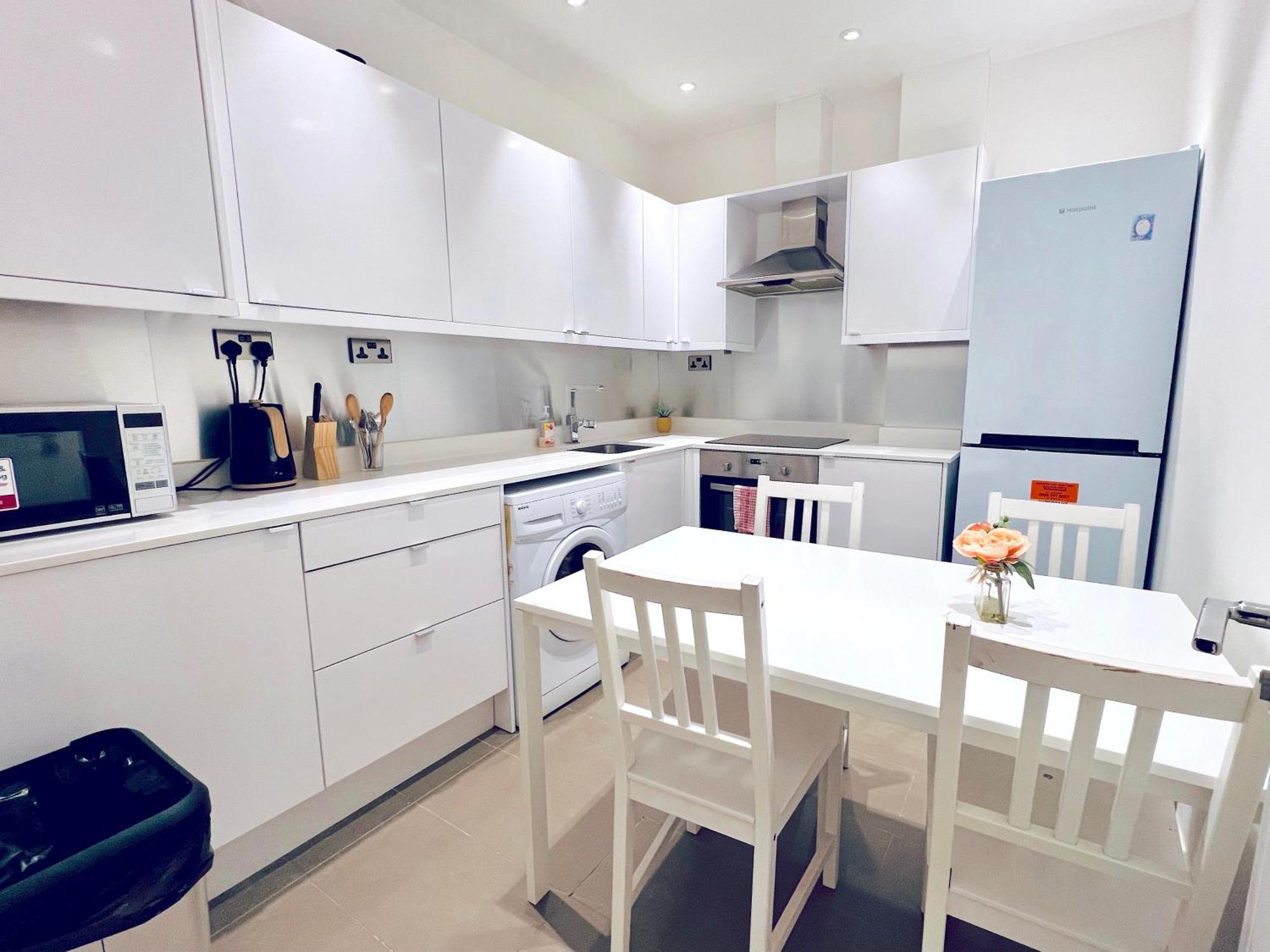 Harrow Apartments Лондон Экстерьер фото
